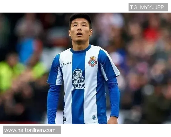 初恋成真与足球明星携手共度人生的甜蜜旅程