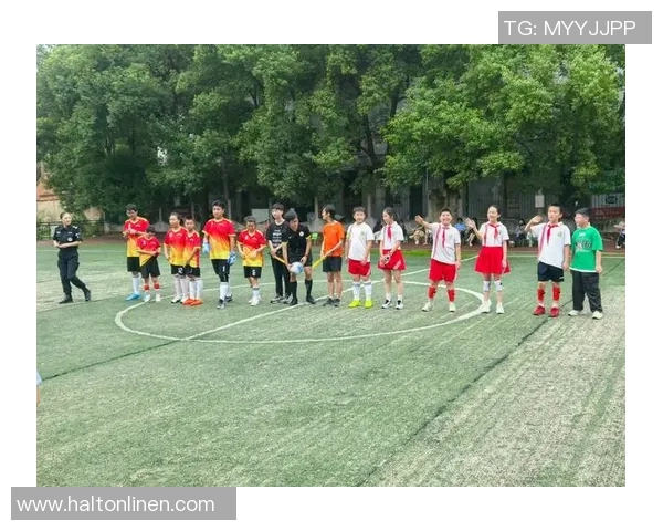 成都足球队比赛经验分享聚焦球队成长与未来发展之路 成都足球队比赛经验分享聚焦球队成长与未来发展之路