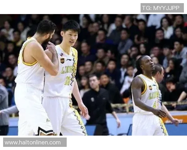 西安篮球队在最新状态排行榜中荣登第七名展现强劲实力与潜力 西安篮球队在最新状态排行榜中荣登第七名展现强劲实力与潜力