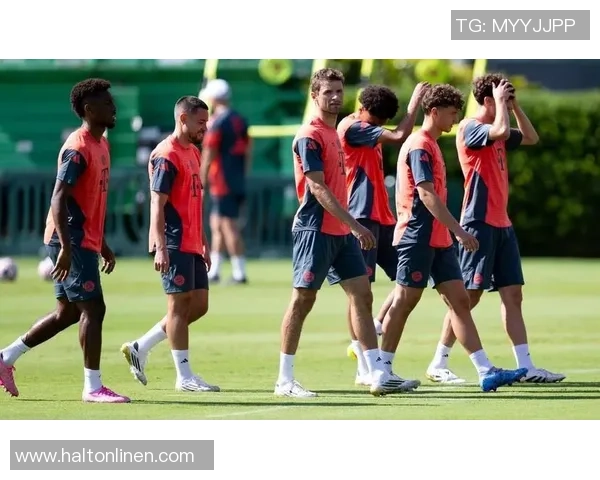 足球明星假期趣味自拍视频大揭秘尽显休闲生活与球场之外的真实一面 足球明星假期趣味自拍视频大揭秘尽显休闲生活与球场之外的真实一面