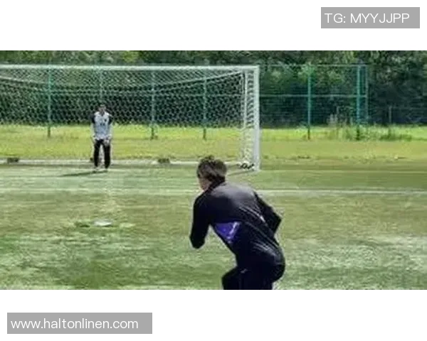 足球明星成名之路揭秘:从技巧训练到心理素质的全面提升 足球明星成名之路揭秘:从技巧训练到心理素质的全面提升