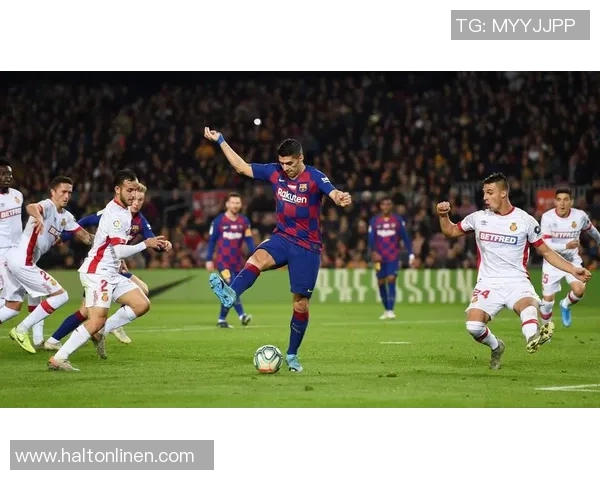 足球明星脚后跟技巧训练提升球技的秘密与方法分享 足球明星脚后跟技巧训练提升球技的秘密与方法分享