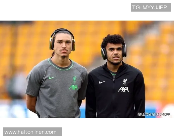 达尔文足球明星盘点及其在国际赛场上的表现与成就分析 达尔文足球明星盘点及其在国际赛场上的表现与成就分析