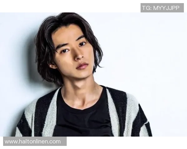 韩国足球迷热衷追逐日本足球明星引发两国文化交流新热潮