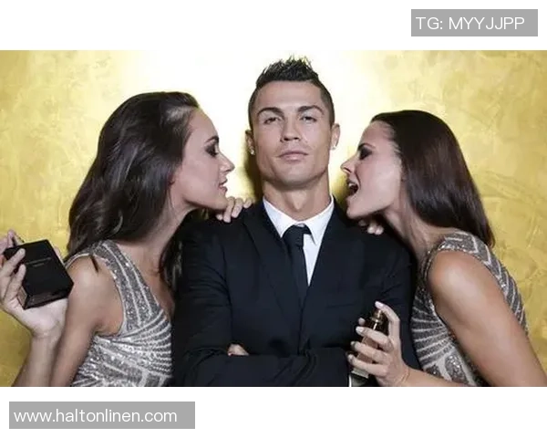 魅力四射的足球明星们：帅气外表与卓越球技的完美结合